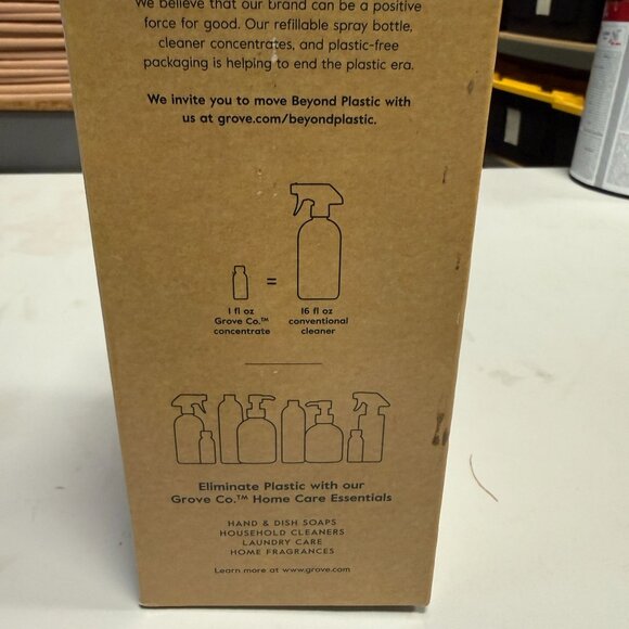 Grove Co. Multi-Purpose Cleaner Starter Kit 16 Fluid Ounce + 4 X 1 Fluid Ounce - Picture 3 of 4